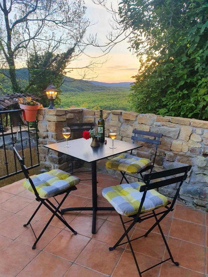 Casa Leonarda, Old Authentic Istrian Stone House Near Motovun, Central Istria Zamask Ngoại thất bức ảnh